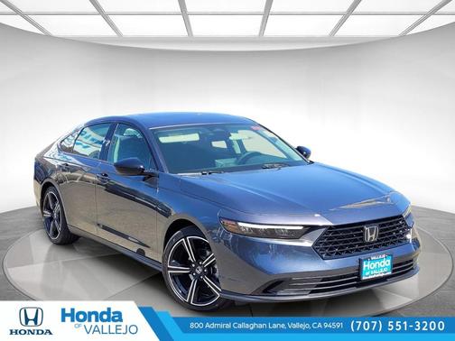 Meteorite Gray Metallic 2026 Honda Accord SE