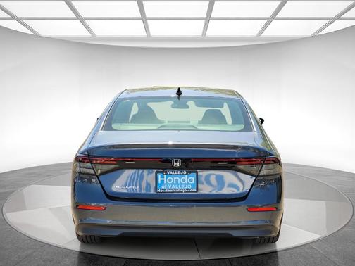 Meteorite Gray Metallic 2026 Honda Accord SE