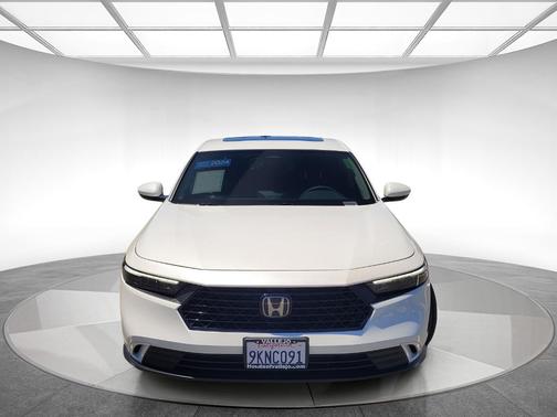 Platinum White Pearl 2024 Honda Accord EX