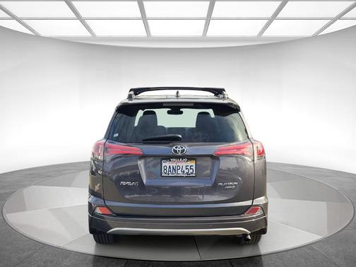 2017 Toyota RAV4 Platinum