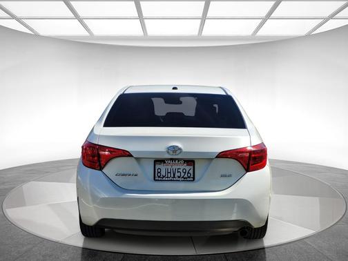 2019 Toyota Corolla XLE