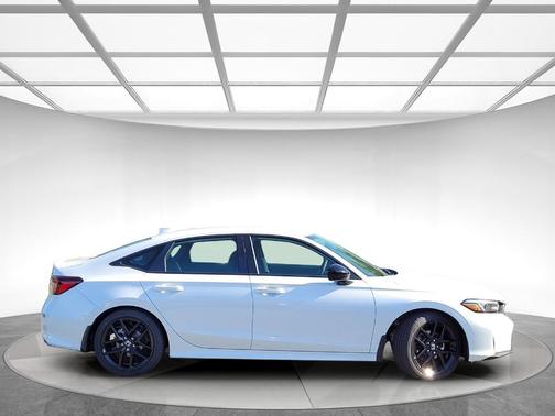 Platinum White Pearl 2026 Honda Civic Sport