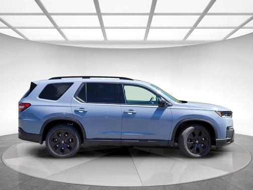 Sonic Gray Pearl 2026 Honda Pilot Black Edition