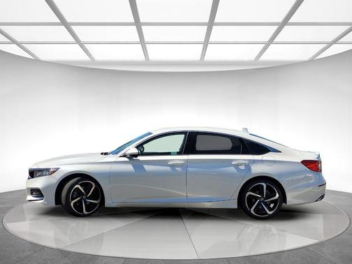 Platinum White Pearl 2019 Honda Accord Sport
