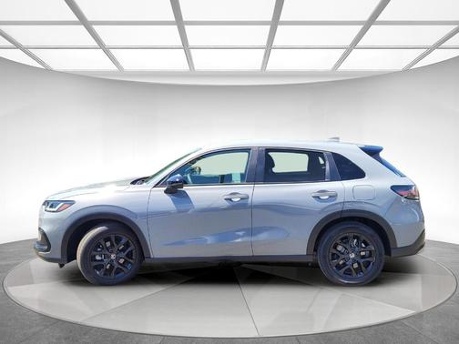 Urban Gray Pearl 2024 Honda HR-V Sport