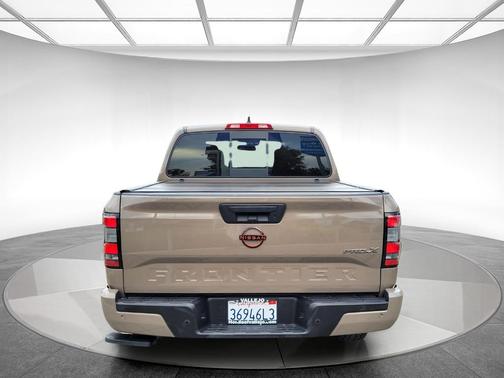 2022 Nissan Frontier PRO-X