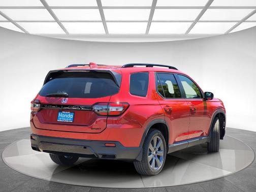 Radiant Red Metallic II 2026 Honda Pilot Sport