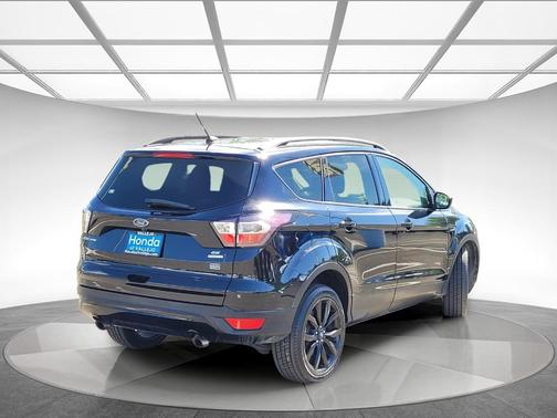 Shadow Black 2017 Ford Escape SE