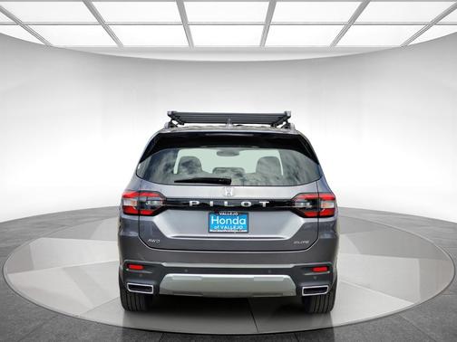 Modern Steel Metallic 2026 Honda Pilot Elite