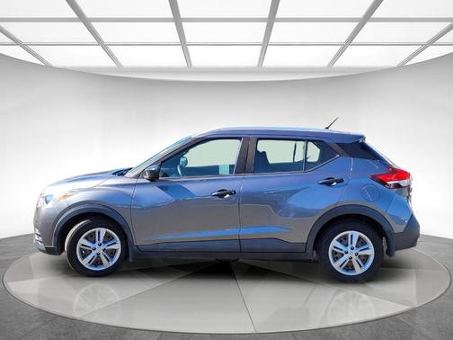 2018 Nissan Kicks S