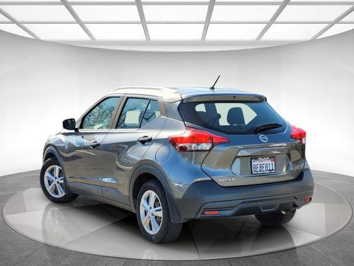 2018 Nissan Kicks S