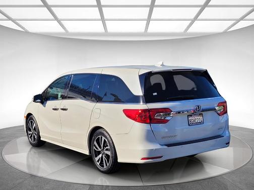 2019 Honda Odyssey Elite