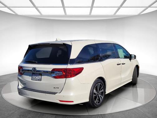 2019 Honda Odyssey Elite