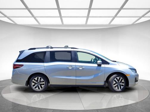 Silver 2026 Honda Odyssey EX-L