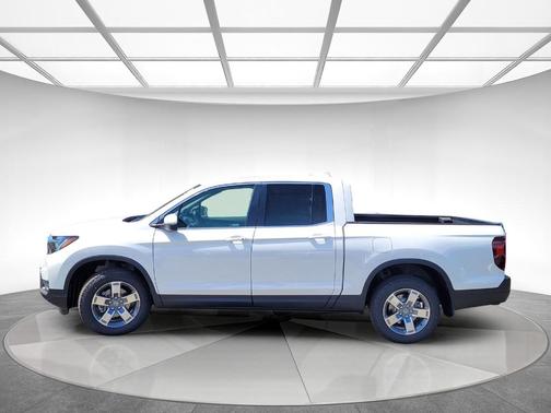 Platinum White Pearl 2026 Honda Ridgeline RTL