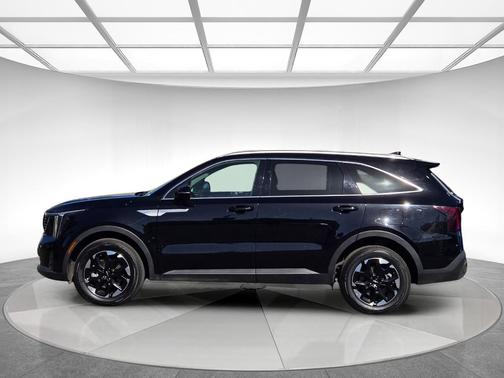 Ebony Black 2024 Kia Sorento S