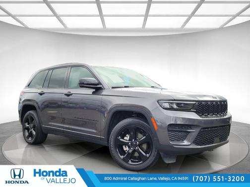 2023 Jeep Grand Cherokee Altitude