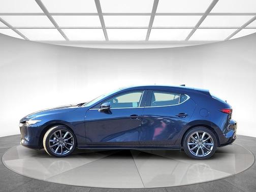 2019 Mazda Mazda3 FWD w/Preferred Package