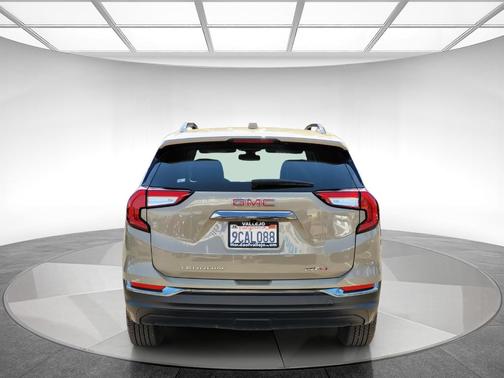 2022 GMC Terrain AT4