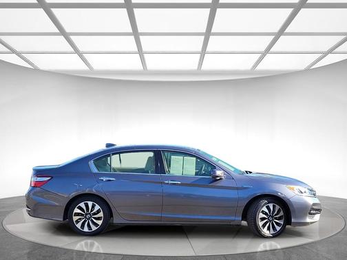2017 Honda Accord Hybrid Base