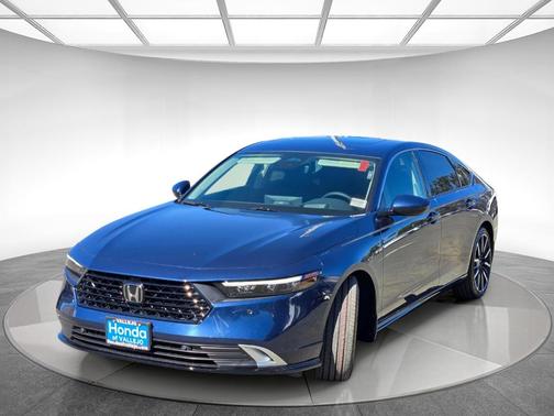 Canyon 2026 Honda Accord Hybrid Touring