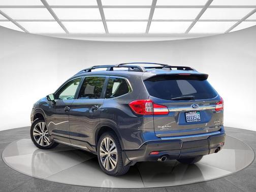 Magnetite Gray Metallic 2019 Subaru Ascent Limited 8-Passenger