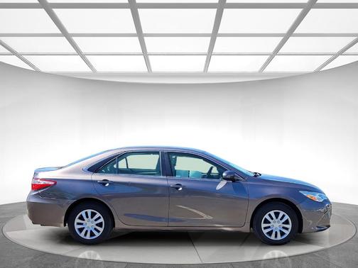 Predawn Gray Mica 2015 Toyota Camry LE