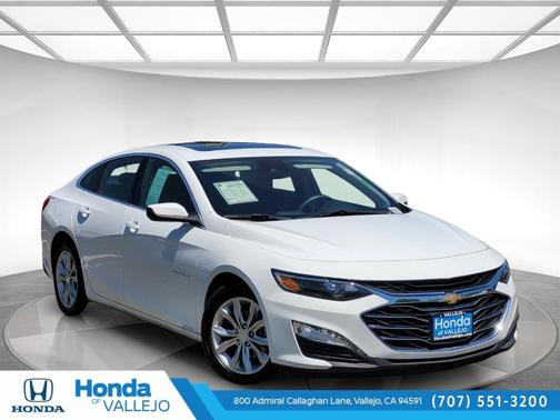 Summit White 2023 Chevrolet Malibu LT