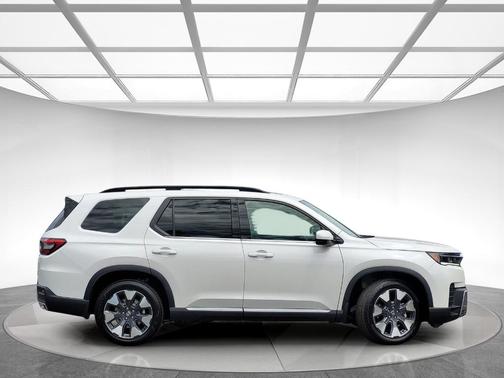 Platinum 2026 Honda Pilot Elite