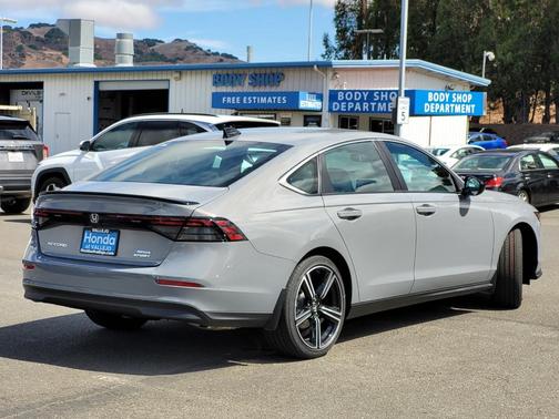 2025 Honda Accord Hybrid Sport