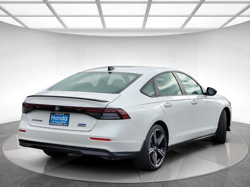 Platinum White Pearl 2026 Honda Accord Hybrid Sport