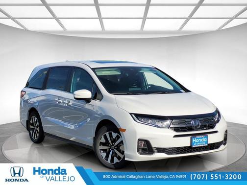 Platinum White Pearl 2026 Honda Odyssey EX-L