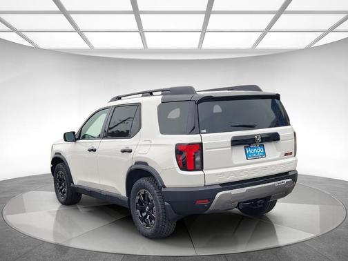 Platinum White Pearl 2026 Honda Passport TrailSport Elite