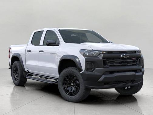 Summit White 2026 Chevrolet Colorado Trail Boss