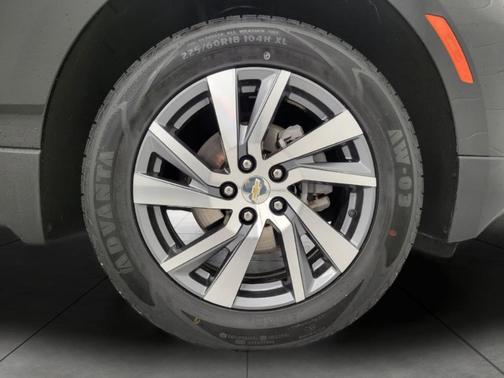 Mosaic Black Metallic 2024 Chevrolet Equinox 1LT