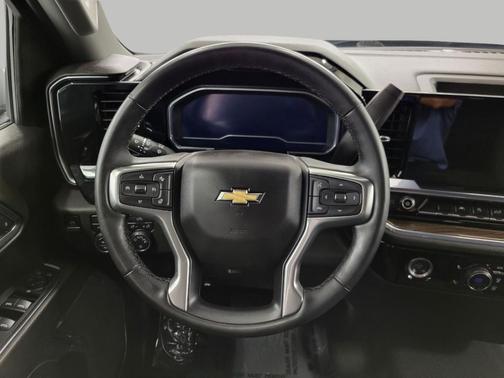 Sterling Gray Metallic 2024 Chevrolet Silverado 1500 LT