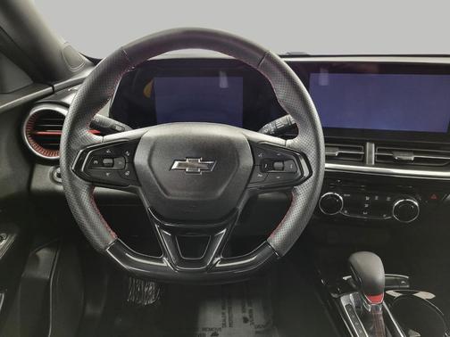 Nitro Yellow Metallic 2025 Chevrolet Trax FWD 2RS