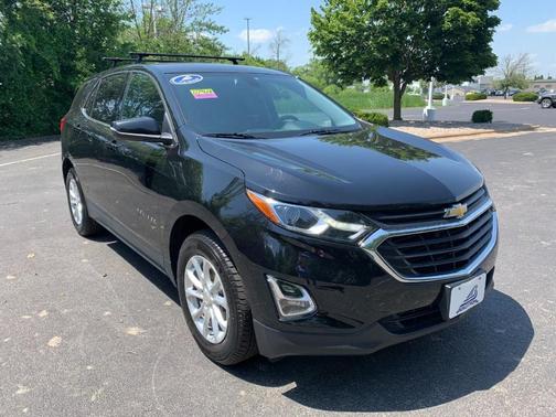 Photo 1 of 19 of 2019 Chevrolet Equinox 1LT