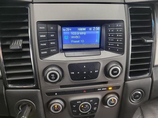 2014 Ford Taurus SEL