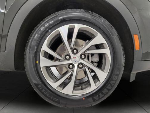 2023 Buick Envision Essence AWD