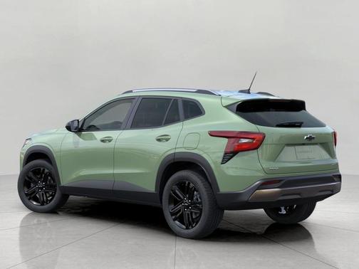 Cacti Green 2026 Chevrolet Trax FWD ACTIV