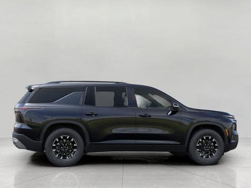 Mosaic Black Metallic 2026 Chevrolet Traverse AWD Z71