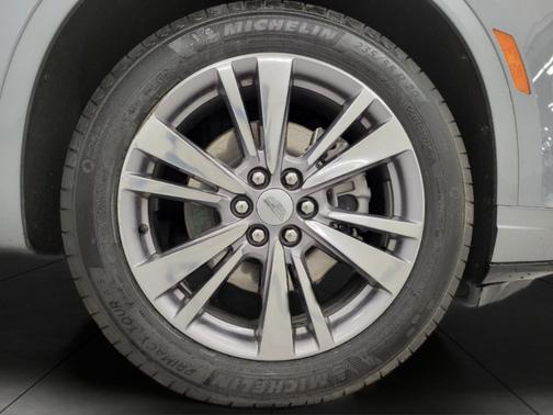 2025 Cadillac XT6 Premium Luxury AWD