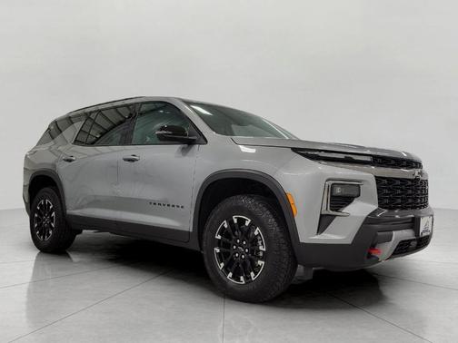 Sterling Gray Metallic 2025 Chevrolet Traverse AWD Z71