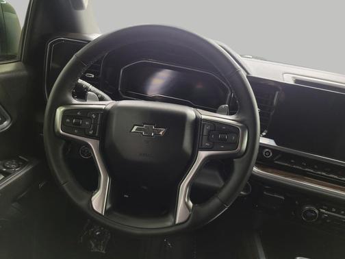 Summit White 2025 Chevrolet Silverado 1500 RST