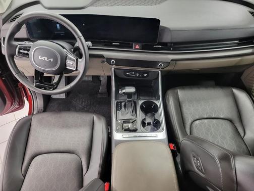 2025 Kia Carnival EX