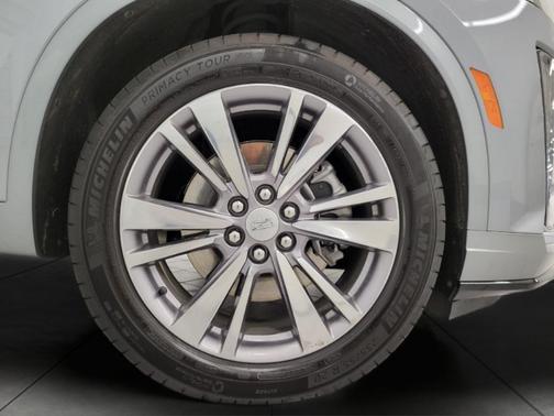 2025 Cadillac XT6 Premium Luxury AWD