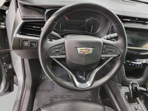 2025 Cadillac XT6 Premium Luxury AWD