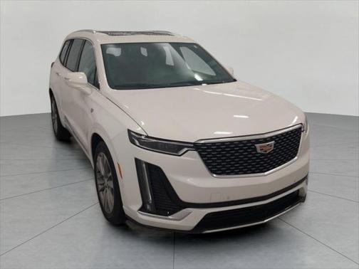 2022 Cadillac XT6 Premium Luxury AWD