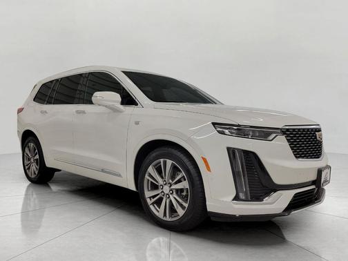 2022 Cadillac XT6 Premium Luxury AWD